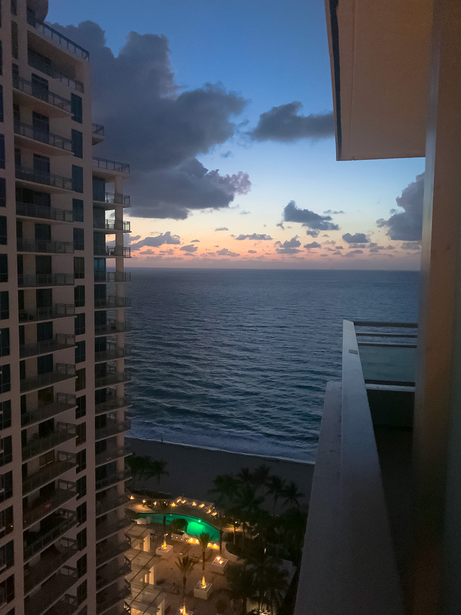 Blick vom Hotelbalkon auf die Bahamas